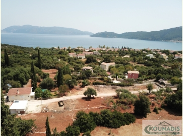 Plot with Building Permit for sale in Karavomylos