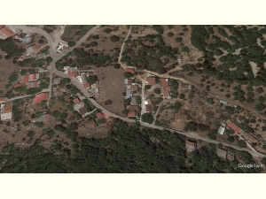 040, Plot with Old House in Poulata, Kefalonia